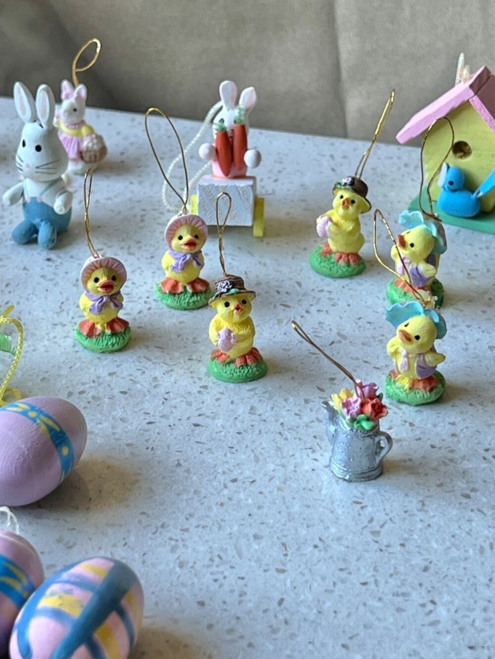 Easter Ornaments & Decor Bunnies Chicks Eggs Birdhouse Baskets Carrots Tulips - Picture 5 of 8